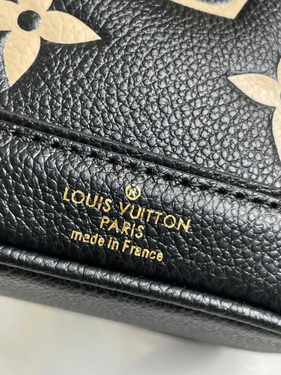 First bag VUITTON NOÉ LOUIS NANO 0724